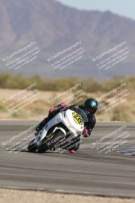 media/Oct-04-2025-CVMA (Sat) [[408bcdd6e4]]/Race 14-500-400-350 Supersport/